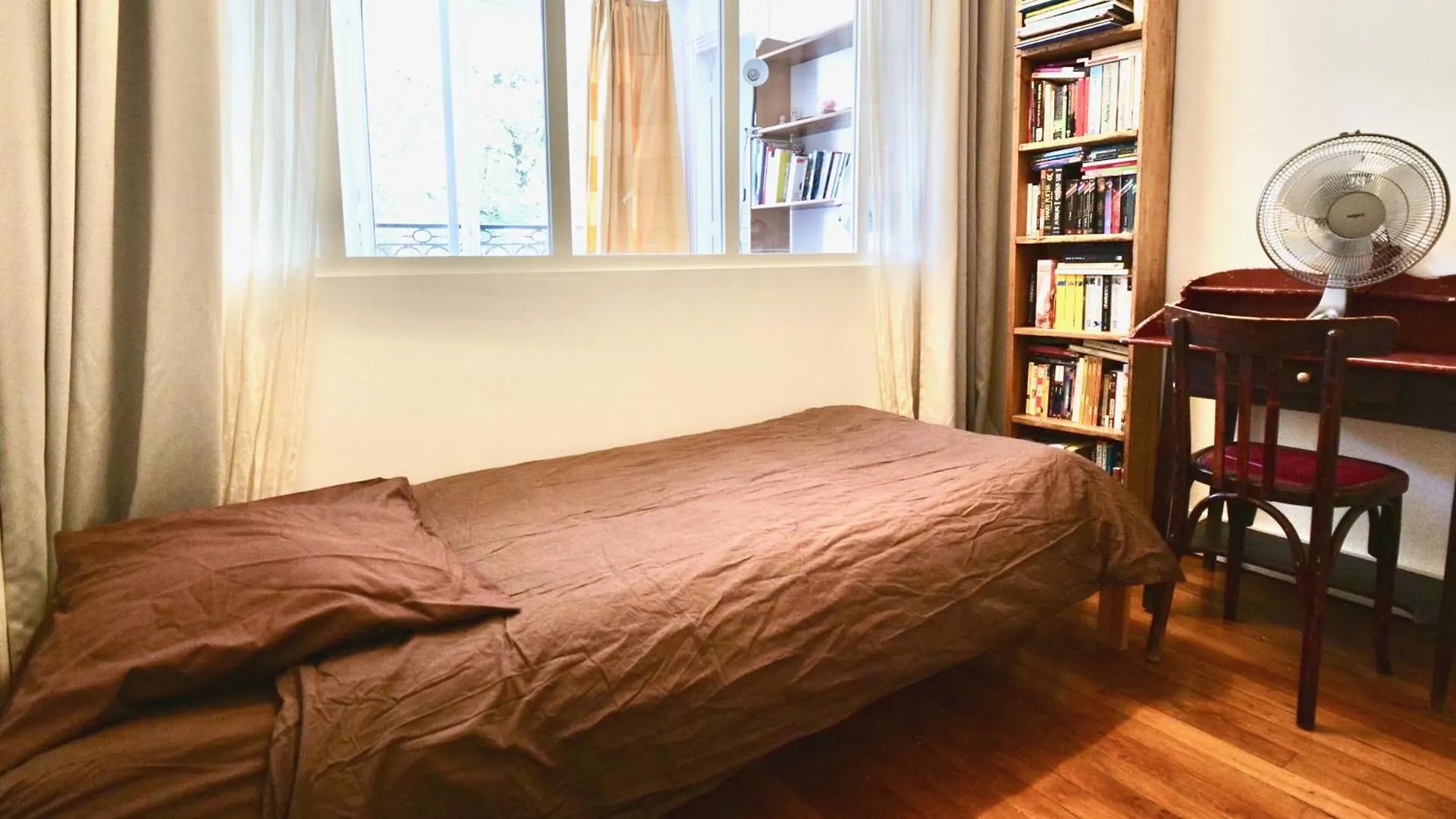 דירה De Charme De 60 M2 Entre Montmartre Et Batignolles פריז