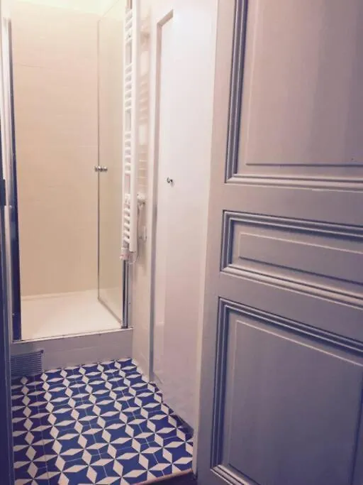 De Charme De 60 M2 Entre Montmartre Et Batignolles Apartment *