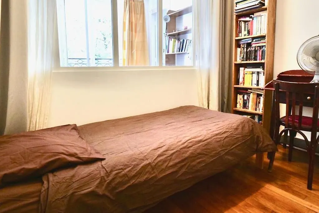 De Charme De 60 M2 Entre Montmartre Et Batignolles Apartmán